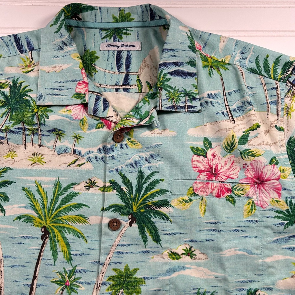 Tommy Bahama IslandZone Silk Coolmax Camp Shirt Mens L Blue Tropical Floral AOP